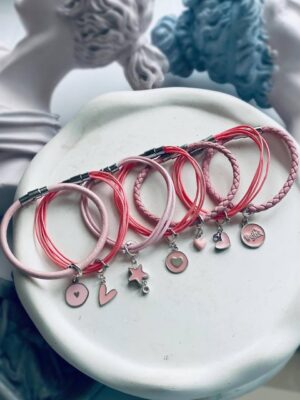 دستبند چرم صورتی و نقره